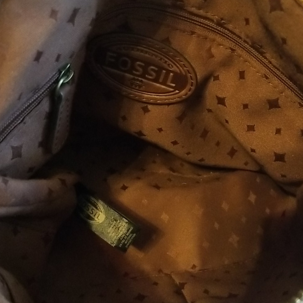 CLOSING SALE FOSSIL Explorer Crossbody - Picture 10 of 14